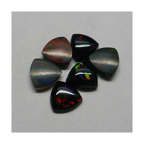 6mm Black Trillion Opal