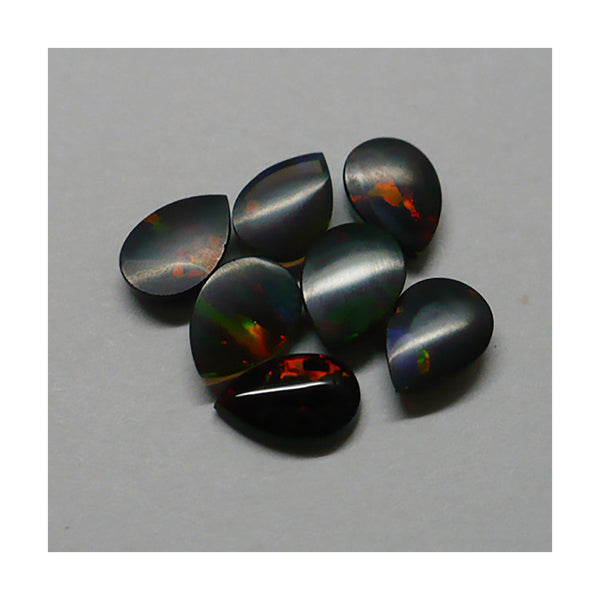 7 x 5mm Black Pear Opal