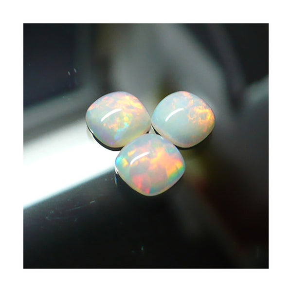 6mm White Antique Cushion Opal