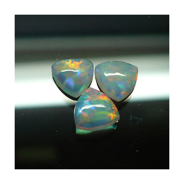 7mm White Trillion Opal