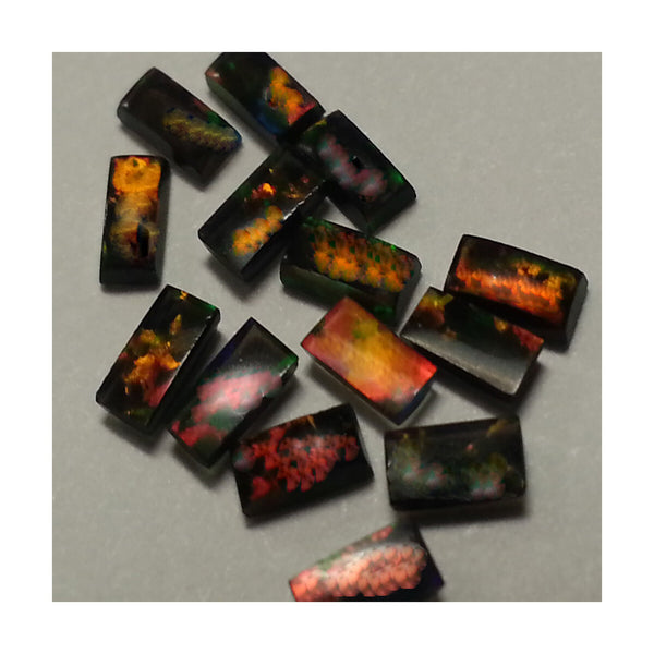 4 x 2mm Black Rectangle Opal