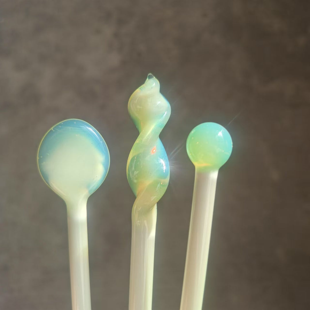 Lunar Glass Green Waves Opal