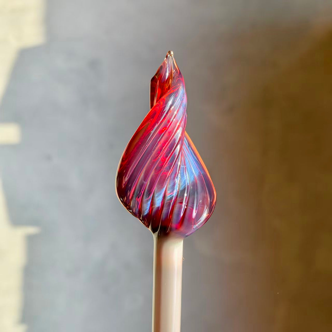 Lunar Glass Garnet Yellow Strike